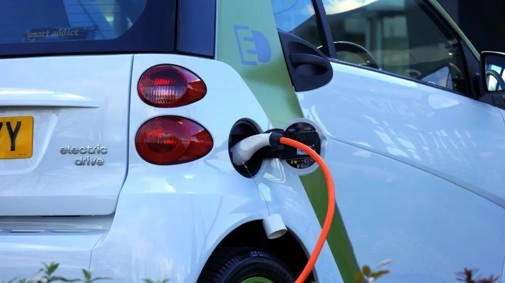 [Thailand Electric Vehicles] Thai Partners Sign MoU on EV Battery Development